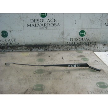 BRAZO LIMPIA DELANTERO DERECHO 