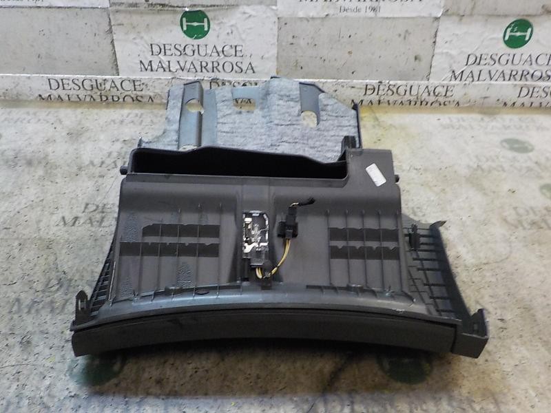 Recambio de guantera para chevrolet cruze 2.0 diesel cat referencia OEM IAM   