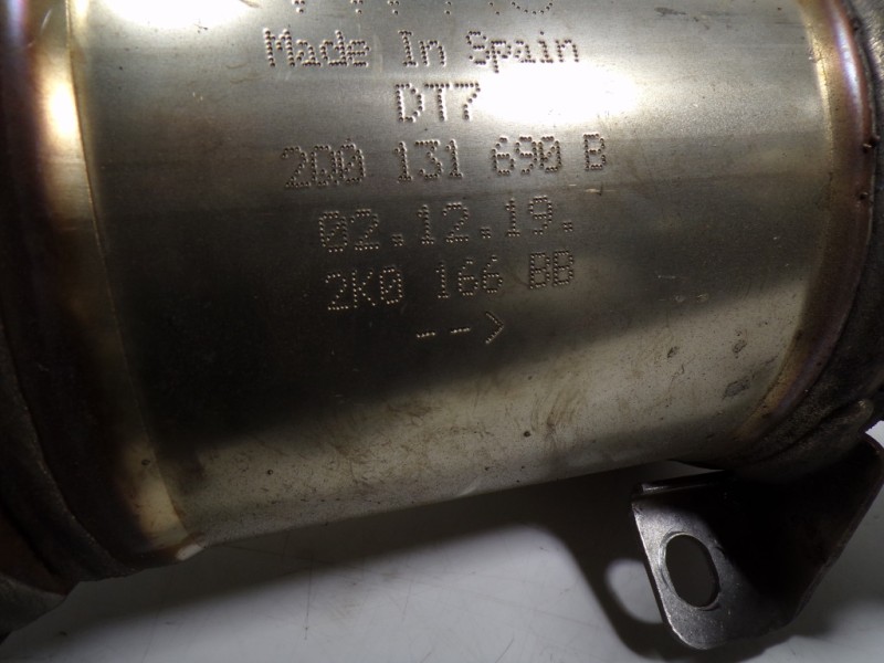 Recambio de catalizador para audi a1 sportback (gba) 1.0 tfsi referencia OEM IAM 2Q0254504G 2Q0253059FH 