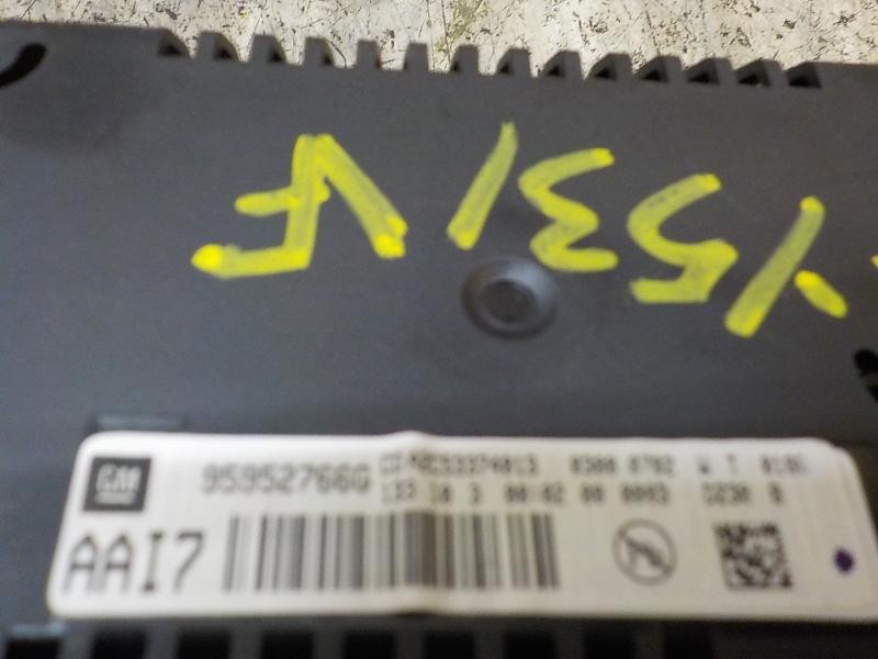 Recambio de pantalla multifuncion para chevrolet cruze 2.0 diesel cat referencia OEM IAM   