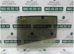 Recambio de cristal puerta trasero izquierdo para renault megane iii berlina 5 p 1.5 dci diesel fap referencia OEM IAM 823010007
