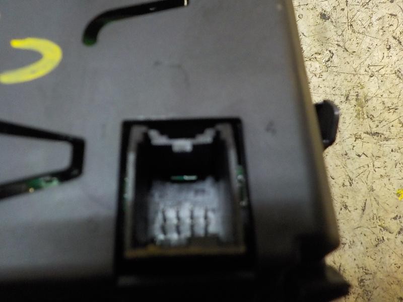 Recambio de pantalla multifuncion para chevrolet cruze 2.0 diesel cat referencia OEM IAM   