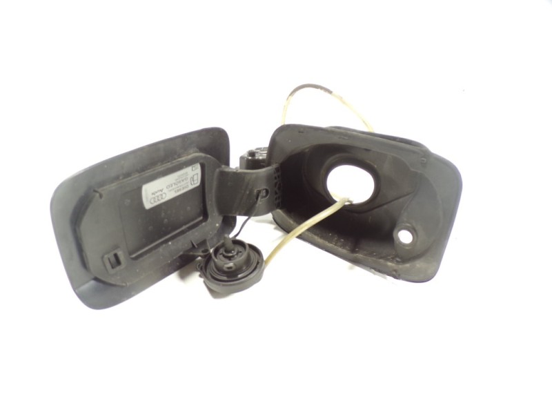 Recambio de tapa combustible para audi q3 (8u) 2.0 tdi (130kw) advance quattro referencia OEM IAM 8U0809906B  