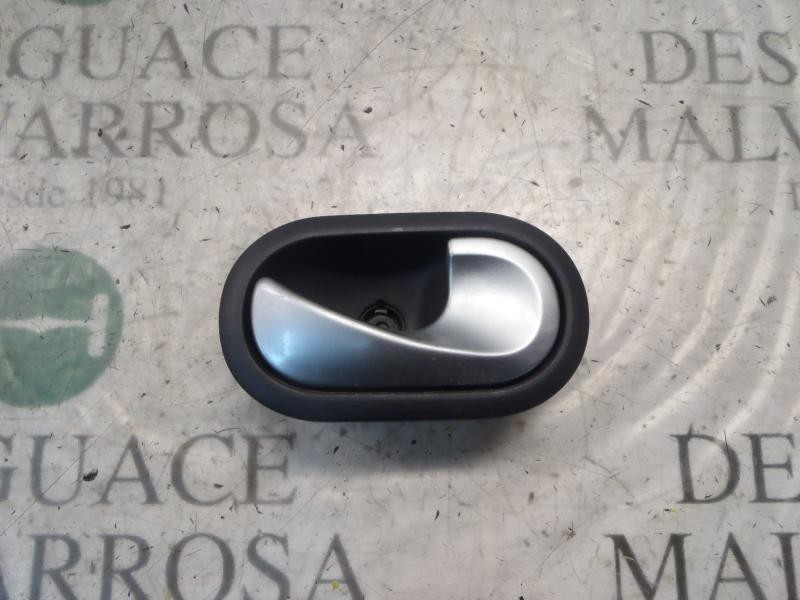 Recambio de maneta interior delantera derecha para renault clio iii dynamique referencia OEM IAM   