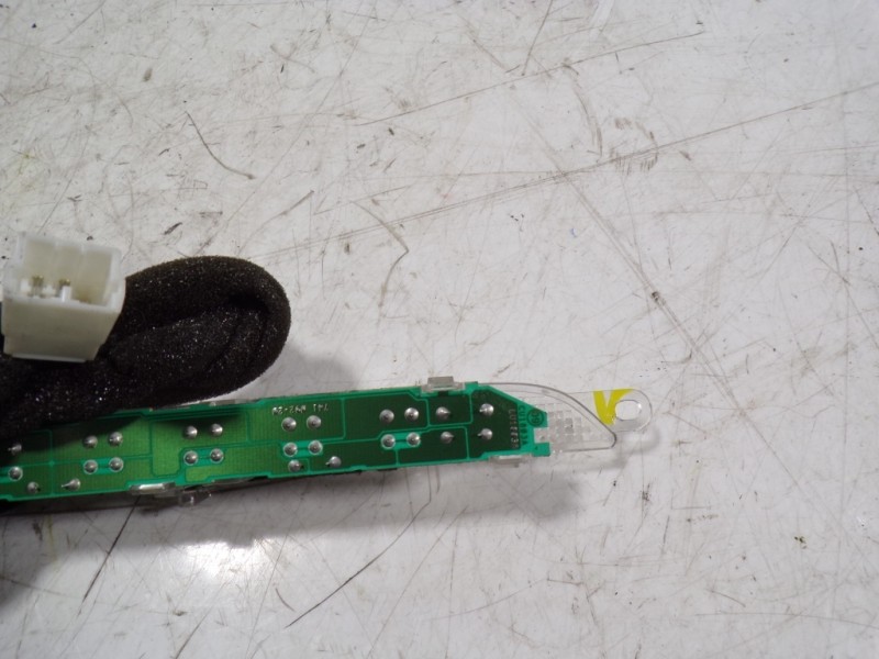 Recambio de piloto trasero central para jaguar xf 2.2 diesel cat referencia OEM IAM C2Z1337  