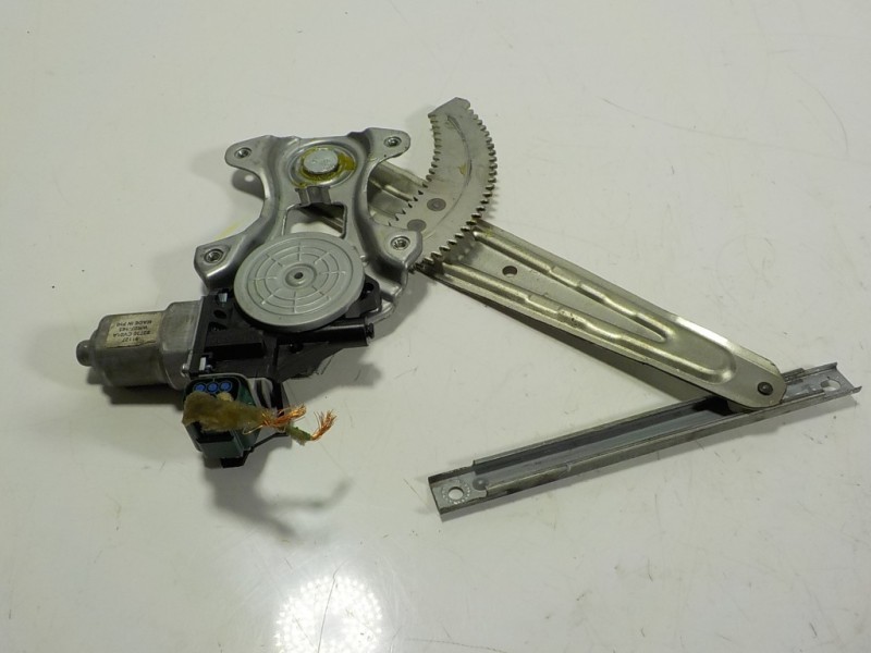 Recambio de elevalunas trasero izquierdo para nissan cube (z12) 1.6 16v cat referencia OEM IAM 827211FA0A 82730CV01A 