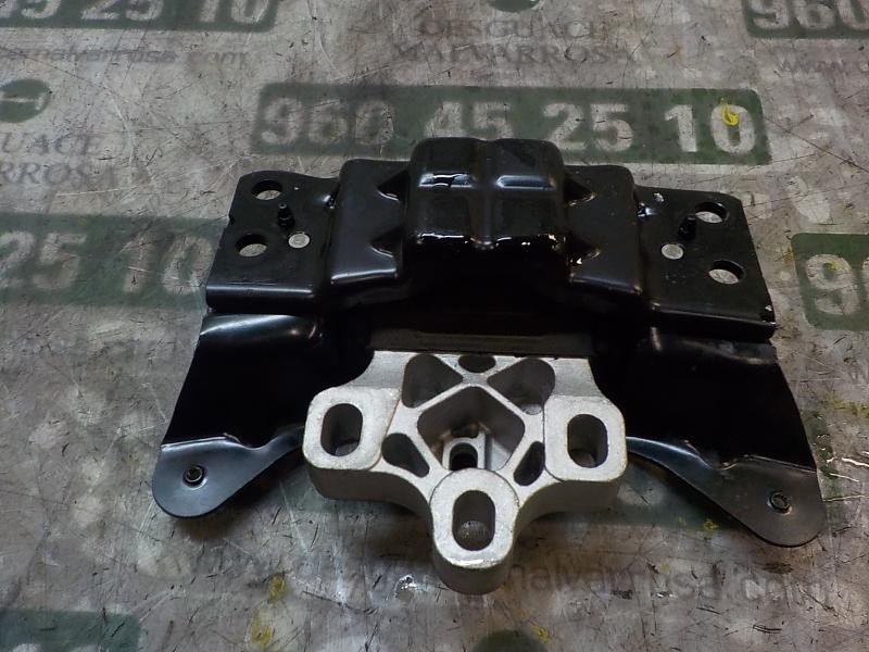 Recambio de soporte cambio para volkswagen golf vii variant 2.0 tdi referencia OEM IAM 5Q0199555T  