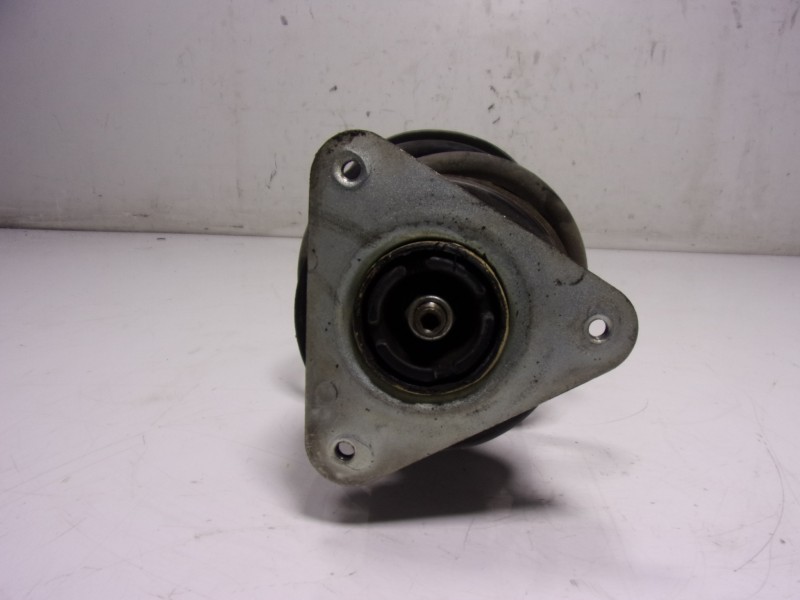 Recambio de amortiguador delantero derecho para renault clio iv 1.5 dci diesel fap referencia OEM IAM   