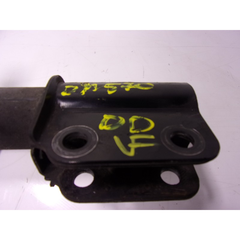 Recambio de amortiguador delantero derecho para renault clio iv 1.5 dci diesel fap referencia OEM IAM   