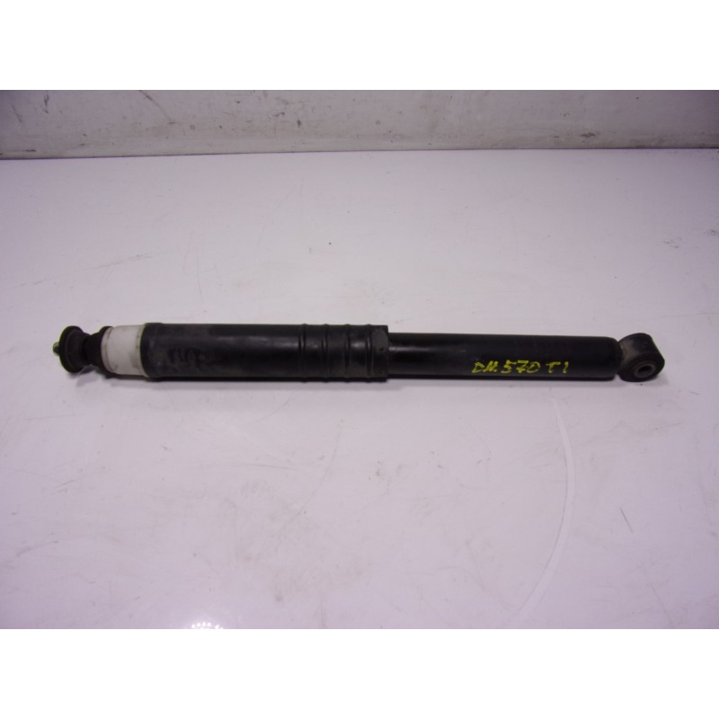 Recambio de amortiguador trasero izquierdo para renault clio iv 1.5 dci diesel fap referencia OEM IAM   