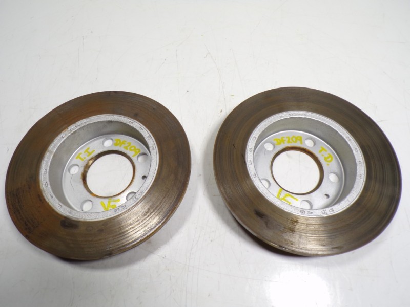 Recambio de disco freno trasero para audi a1 sportback (gba) 1.0 tfsi referencia OEM IAM 2Q0615601H  