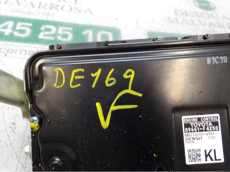 Recambio de centralita motor uce para toyota c-hr hybrid active referencia OEM IAM 89661F4250 89661F4250 MB2762006981