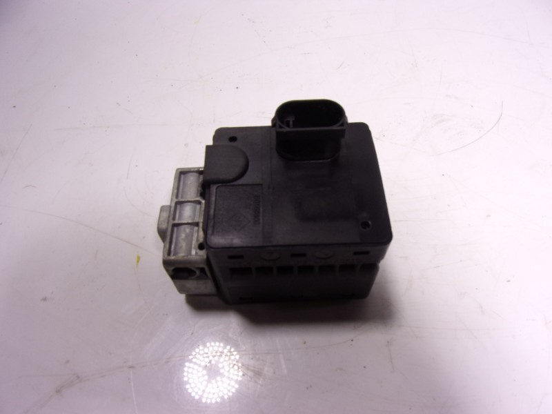 Recambio de antirrobo para renault clio iv 1.5 dci diesel fap referencia OEM IAM  487004399R 