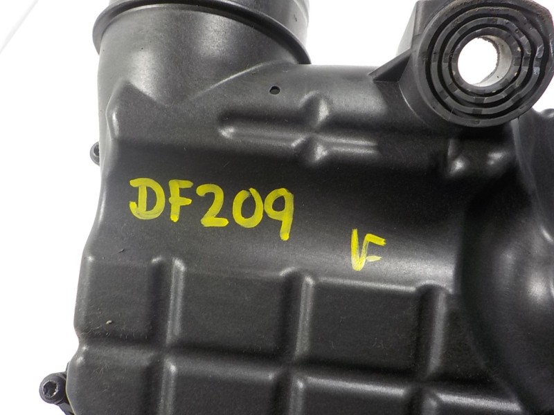 Recambio de filtro aire para audi a1 sportback (gba) 1.0 tfsi referencia OEM IAM 04C129601M 04C129601M 