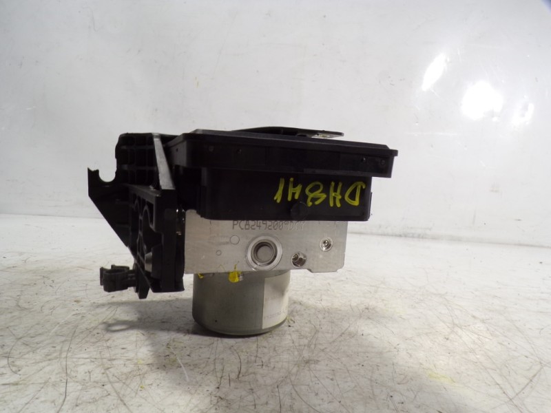 Recambio de abs para jeep renegade limited 4x2 referencia OEM IAM 6000628200 52122931 A007E283