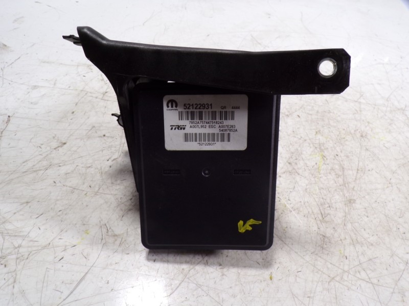 Recambio de abs para jeep renegade limited 4x2 referencia OEM IAM 6000628200 52122931 A007E283