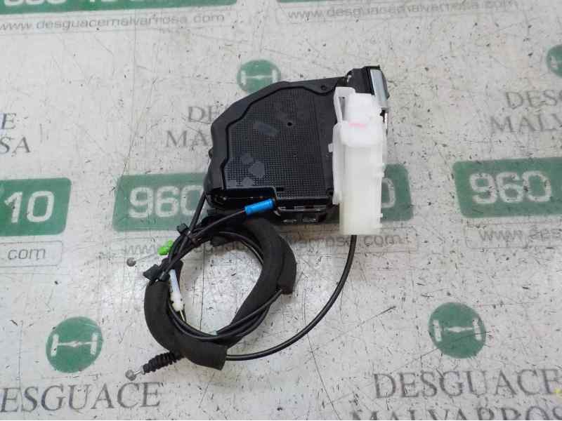 Recambio de cerradura puerta trasera izquierda para toyota c-hr hybrid active referencia OEM IAM 69060F4010  