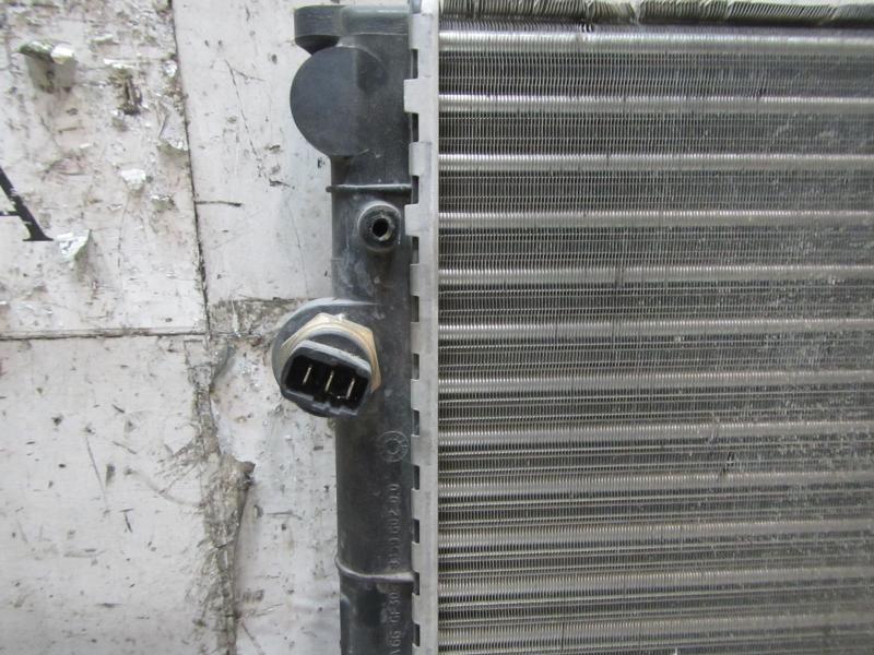 Recambio de radiador agua para volkswagen golf iii berlina (1h1) 1.8 referencia OEM IAM   