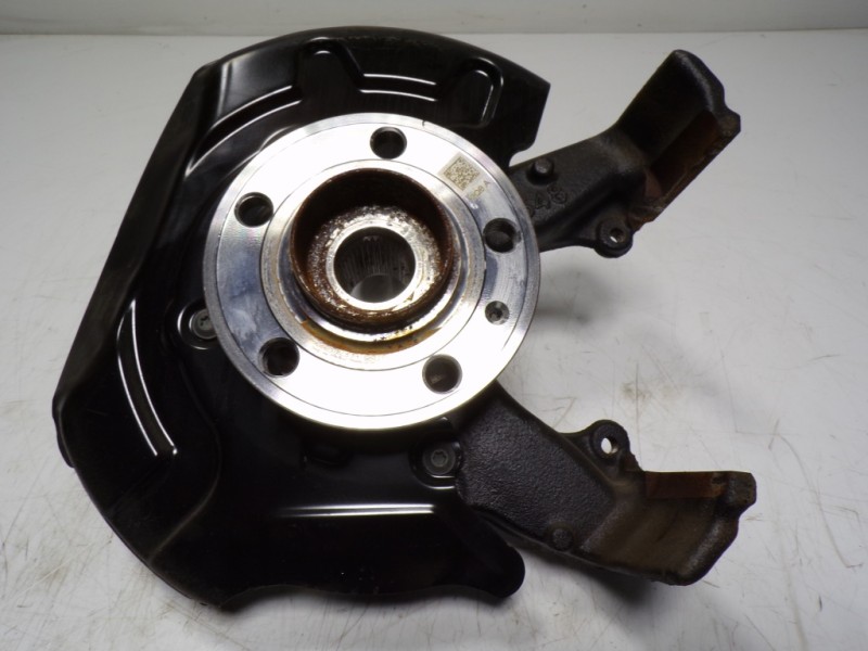 Recambio de mangueta delantera derecha para audi a1 sportback (gba) 1.0 tfsi referencia OEM IAM 2Q0407256J  