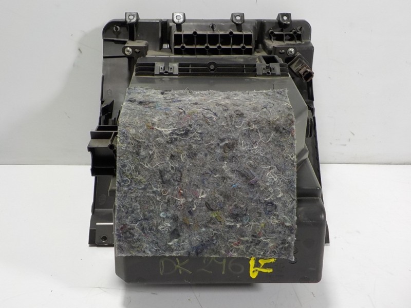 Recambio de guantera para nissan cube (z12) 1.6 16v cat referencia OEM IAM 685001FG0A  