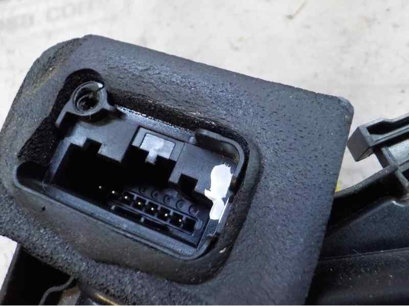 Recambio de cerradura puerta trasera izquierda para volkswagen polo (6r1) 1.6 tdi referencia OEM IAM 5K4839015F 5K4839015F 