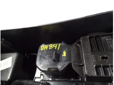 Recambio de apoyabrazos central para jeep renegade limited 4x2 referencia OEM IAM 735694581   2