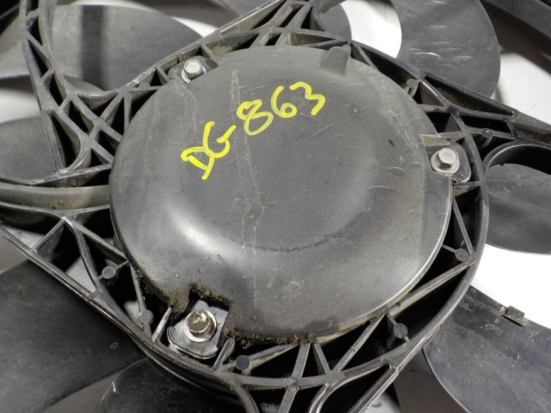 Recambio de electroventilador para bmw serie 3 lim. (f30) 318d referencia OEM IAM 17427640508  