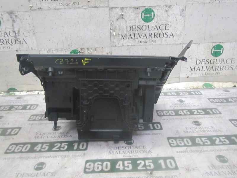 Recambio de guantera para volkswagen golf vii variant 2.0 tdi referencia OEM IAM 5G1857114E82V  