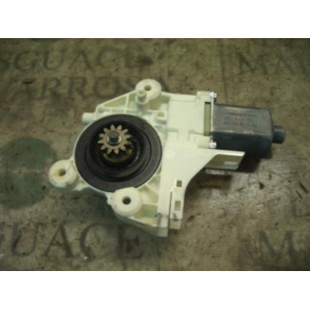 MOTOR ELEVALUNAS DELANTERO DERECHO 