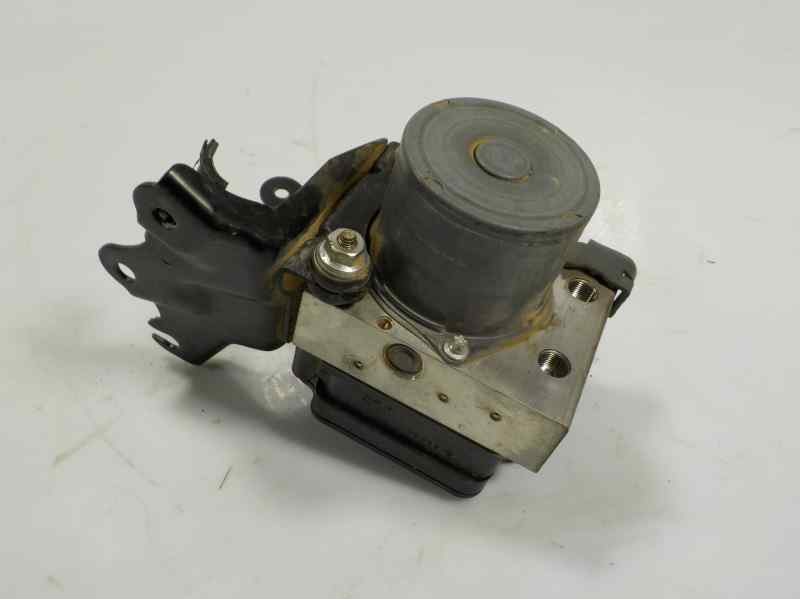 Recambio de abs para toyota verso 1.6 d-4d cat referencia OEM IAM 440500F100 445400F080 15082422549