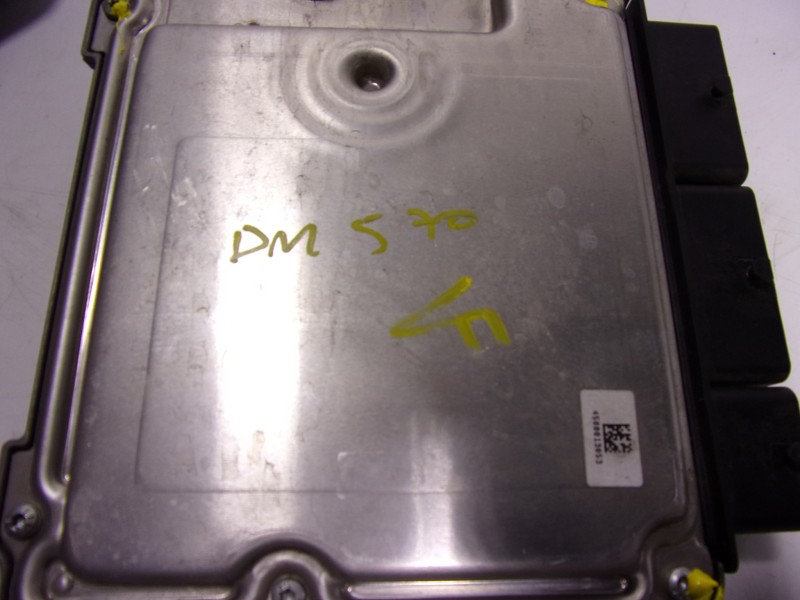 Recambio de centralita motor uce para renault clio iv 1.5 dci diesel fap referencia OEM IAM  237106319R 