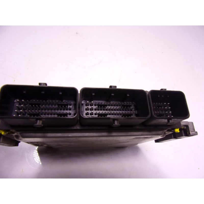 Recambio de centralita motor uce para renault clio iv 1.5 dci diesel fap referencia OEM IAM  237106319R 