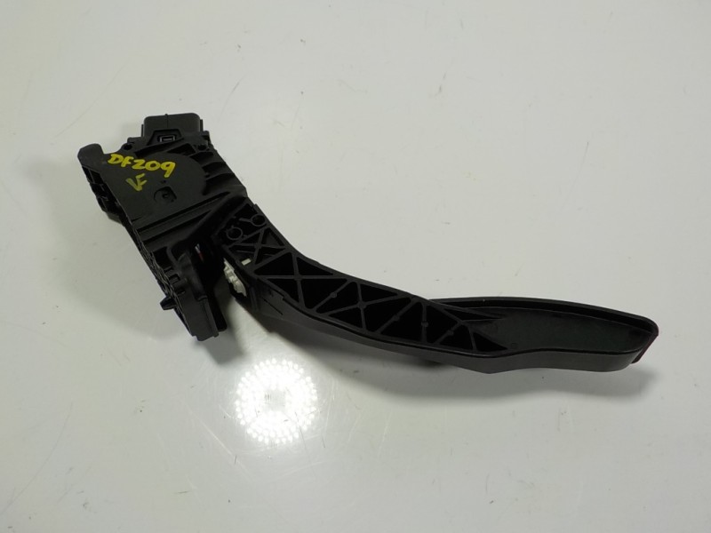 Recambio de potenciometro pedal para audi a1 sportback (gba) 1.0 tfsi referencia OEM IAM 2Q2723503A 2Q2723503A 