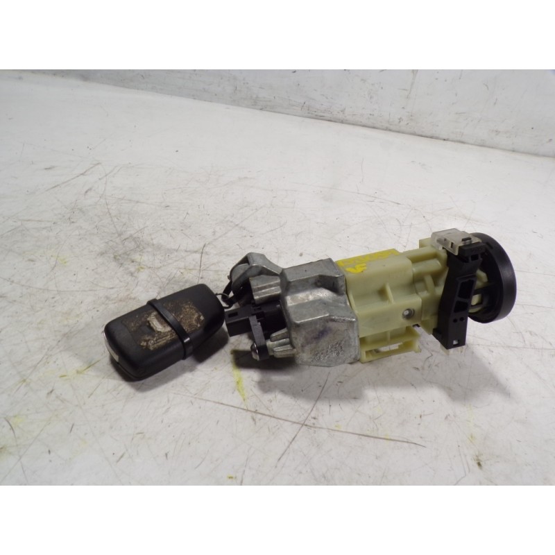 Recambio de antirrobo para nissan qashqai (j11) acenta referencia OEM IAM D87004EA1B 2523079942 