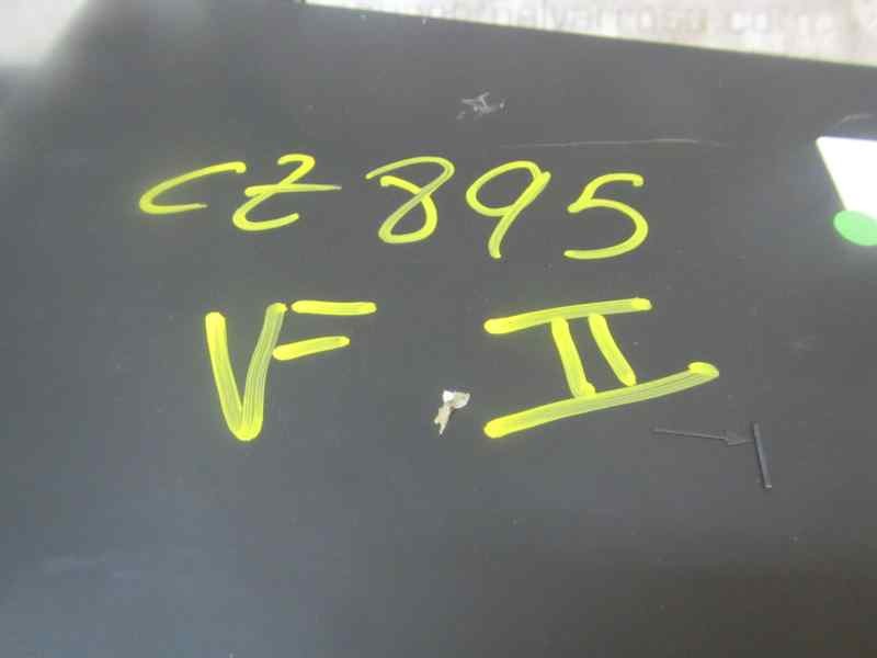 Recambio de guantera para toyota auris 1.4 turbodiesel cat referencia OEM IAM 5555002131B0  