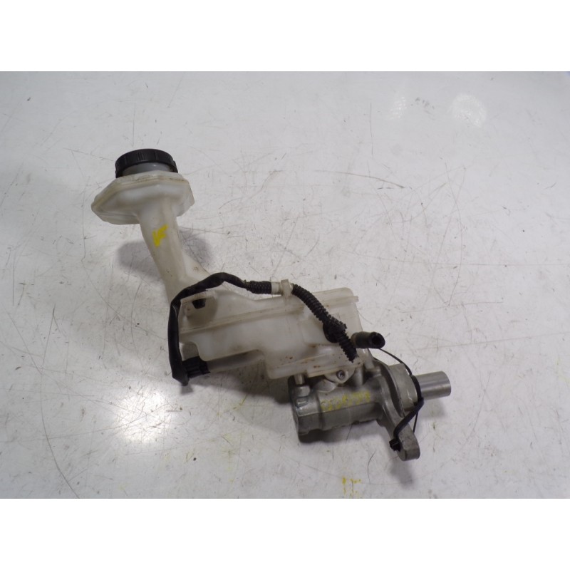 Recambio de bomba freno para nissan qashqai (j11) acenta referencia OEM IAM 460104EH0A  