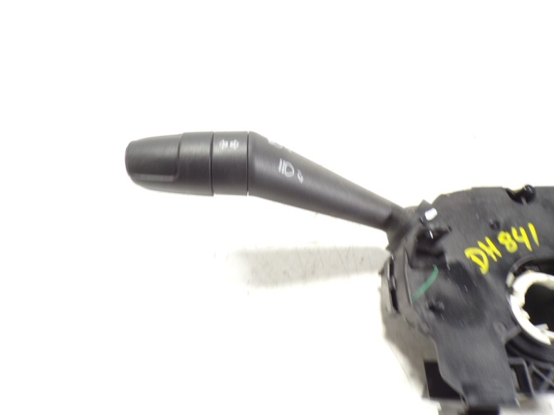 Recambio de mando intermitentes para jeep renegade limited 4x2 referencia OEM IAM 735698101 73569810 28584949