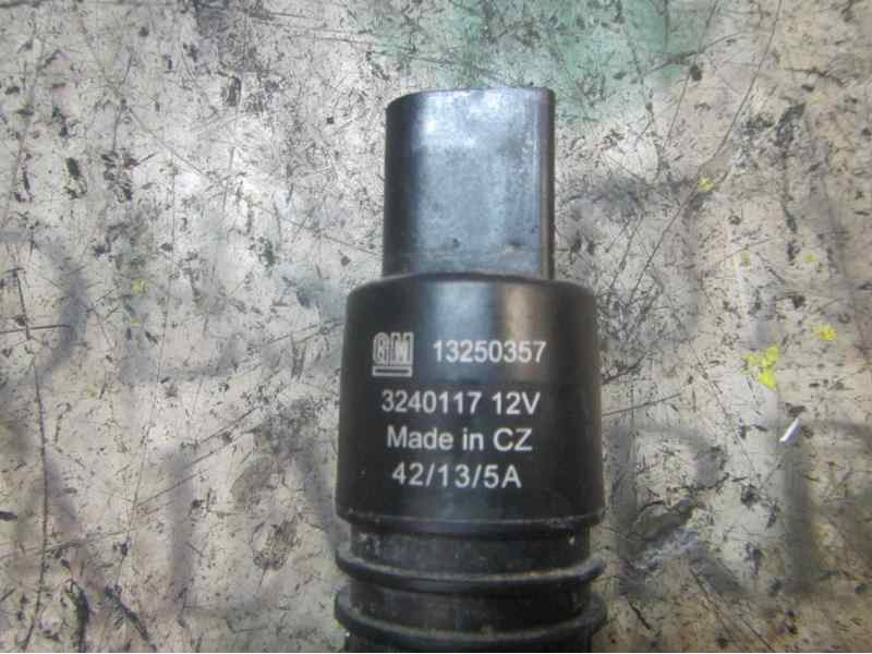 Recambio de bomba limpia para opel insignia berlina excellence referencia OEM IAM 13250357  