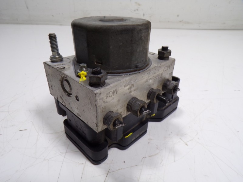 Recambio de abs para fiat panda (319) 1.2 cat referencia OEM IAM 71771978 2265106496 