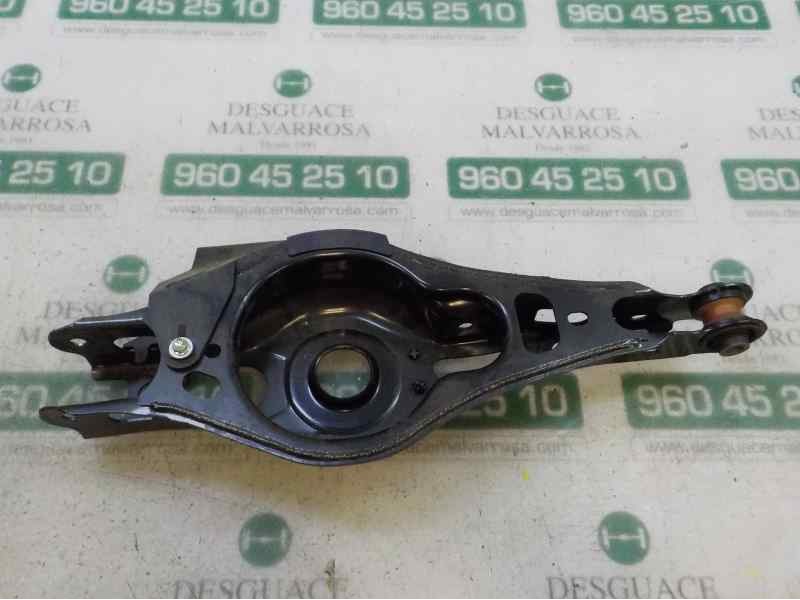 Recambio de brazo suspension inferior trasero derecho para toyota rav4 hybrid fwd referencia OEM IAM 4873042060  