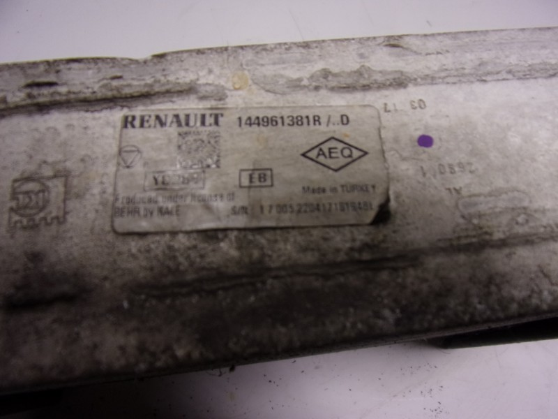 Recambio de intercooler para renault clio iv 1.5 dci diesel fap referencia OEM IAM  144961381R 