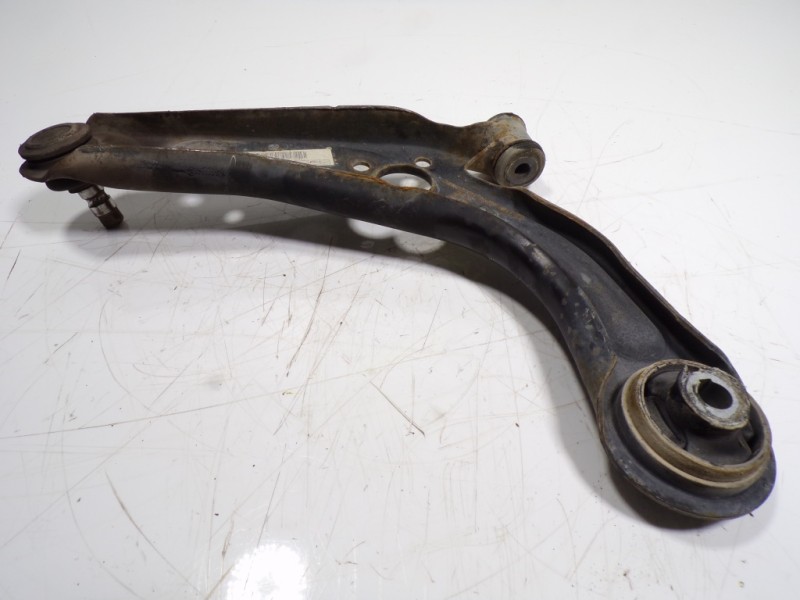 Recambio de brazo suspension inferior delantero derecho para fiat panda (319) 1.2 cat referencia OEM IAM 51928527  