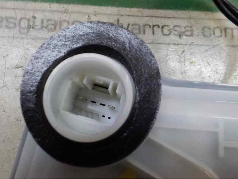 Recambio de cerradura puerta delantera izquierda para toyota rav4 hybrid fwd referencia OEM IAM 6904053140 00120095 00120095