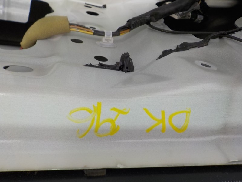 Recambio de porton trasero para nissan cube (z12) 1.6 16v cat referencia OEM IAM K010M1FCMA  