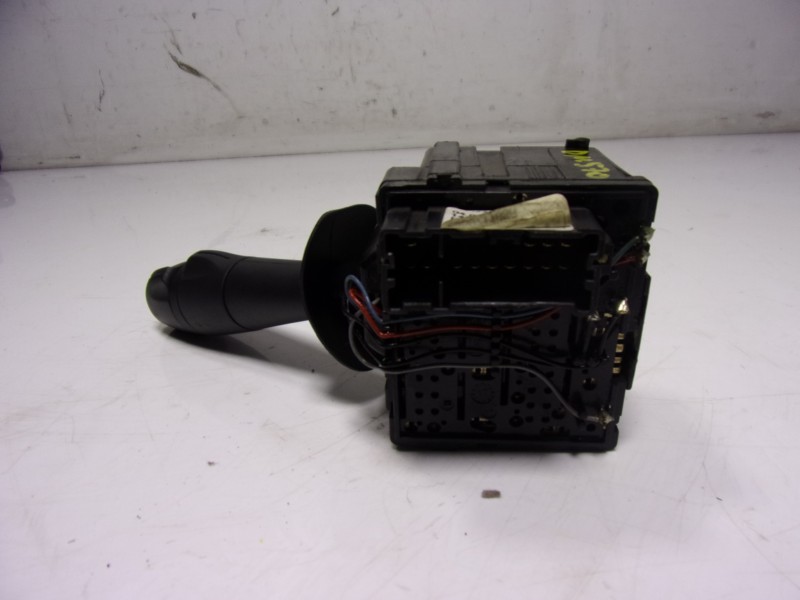 Recambio de mando limpia para renault clio iv 1.5 dci diesel fap referencia OEM IAM  255671163R 