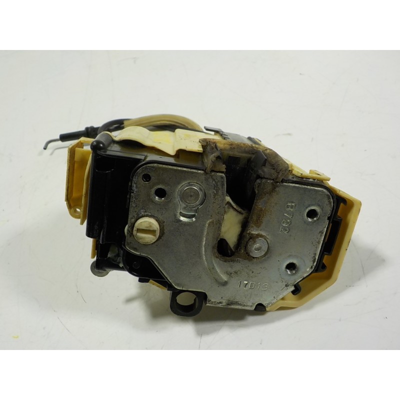 Recambio de cerradura puerta trasera derecha para fiat panda (319) 1.2 cat referencia OEM IAM 51843187 51843187 