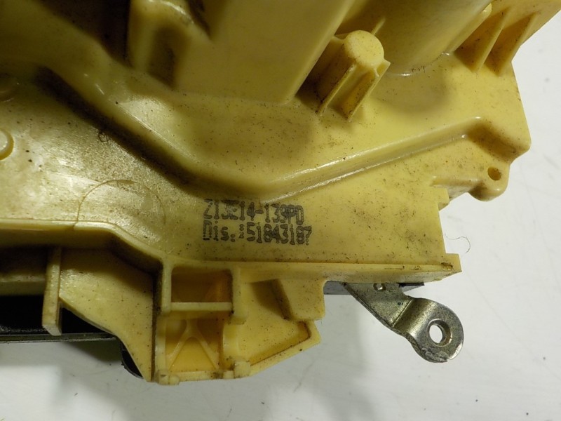 Recambio de cerradura puerta trasera derecha para fiat panda (319) 1.2 cat referencia OEM IAM 51843187 51843187 