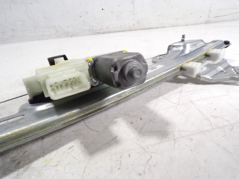 Recambio de elevalunas delantero derecho para nissan qashqai (j11) acenta referencia OEM IAM 80700HV00D 80700HV00D 