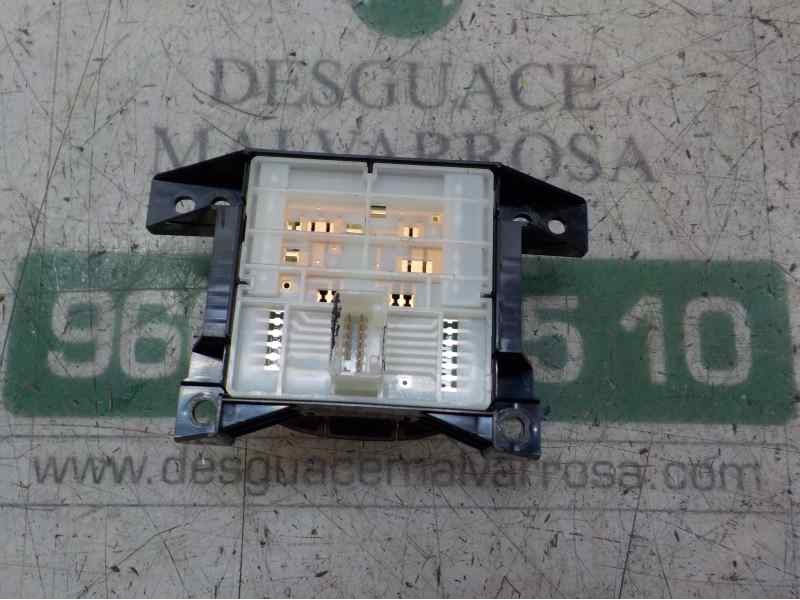Recambio de freno de mano electrico para toyota c-hr hybrid active referencia OEM IAM 84390F4271  