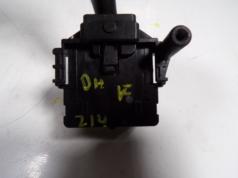 Recambio de mando limpia para hyundai i30 1.6 crdi cat referencia OEM IAM 934202L020 934202L020 